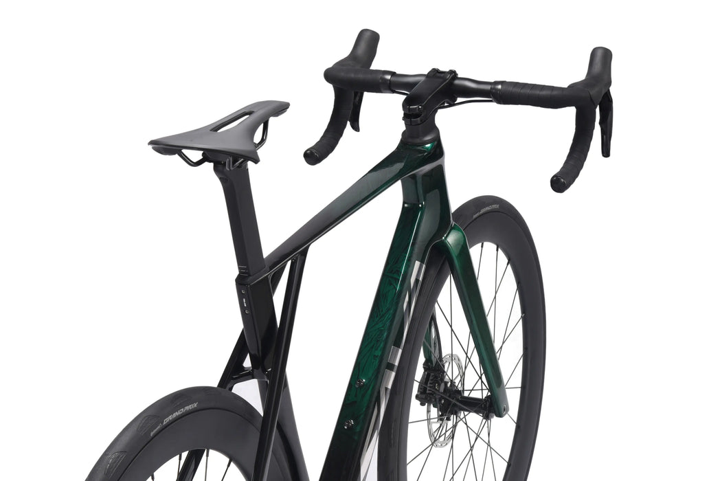 Blade R7